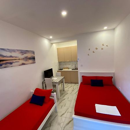 Banicevic Apartmani Thenovici Ngoại thất bức ảnh
