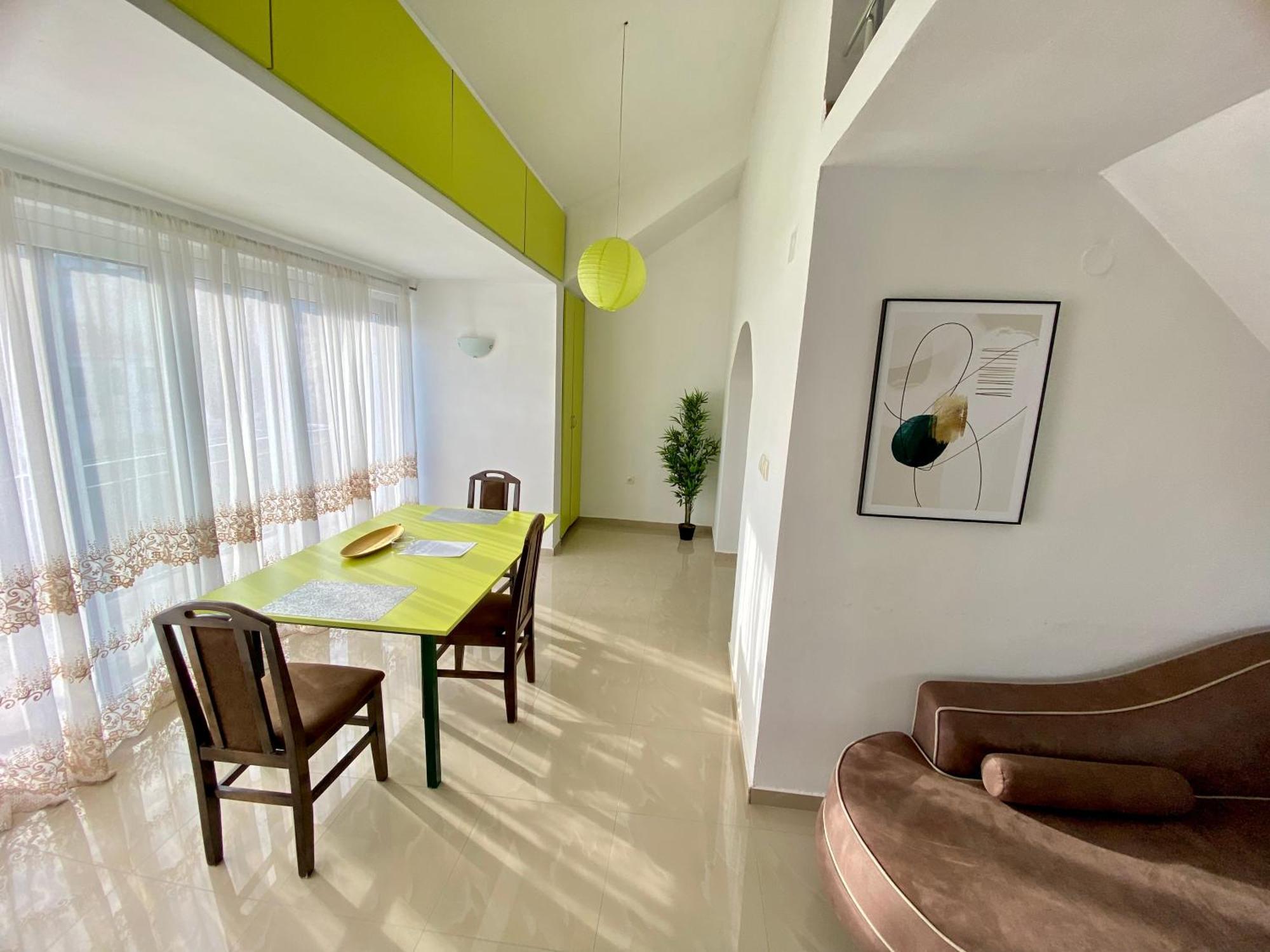 Banicevic Apartmani Thenovici Ngoại thất bức ảnh