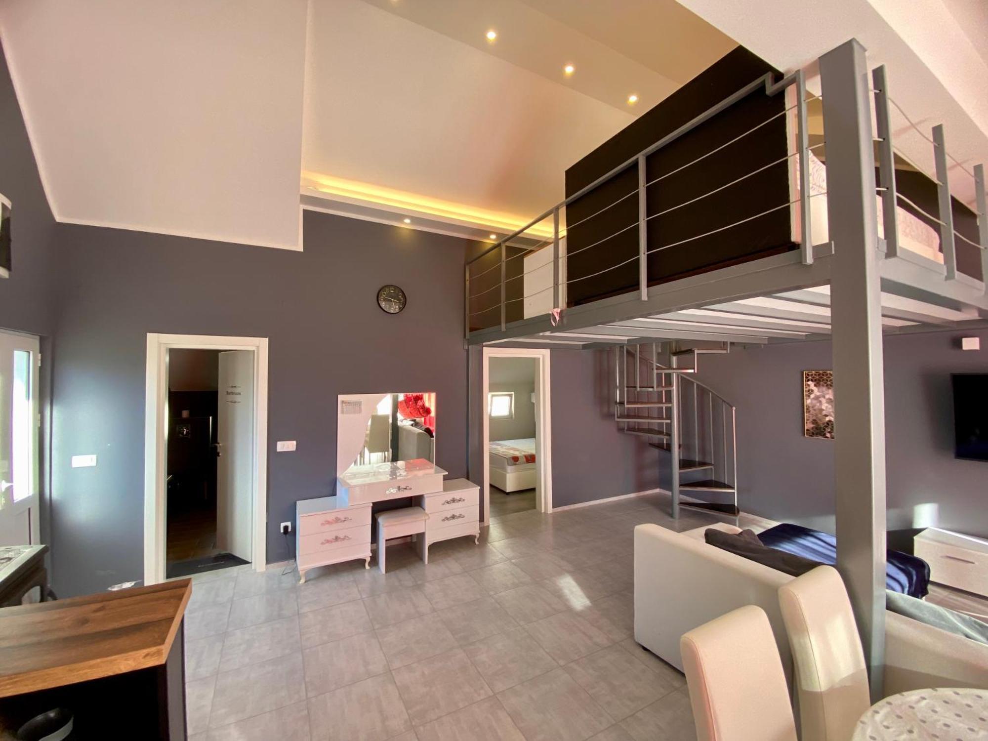 Banicevic Apartmani Thenovici Ngoại thất bức ảnh