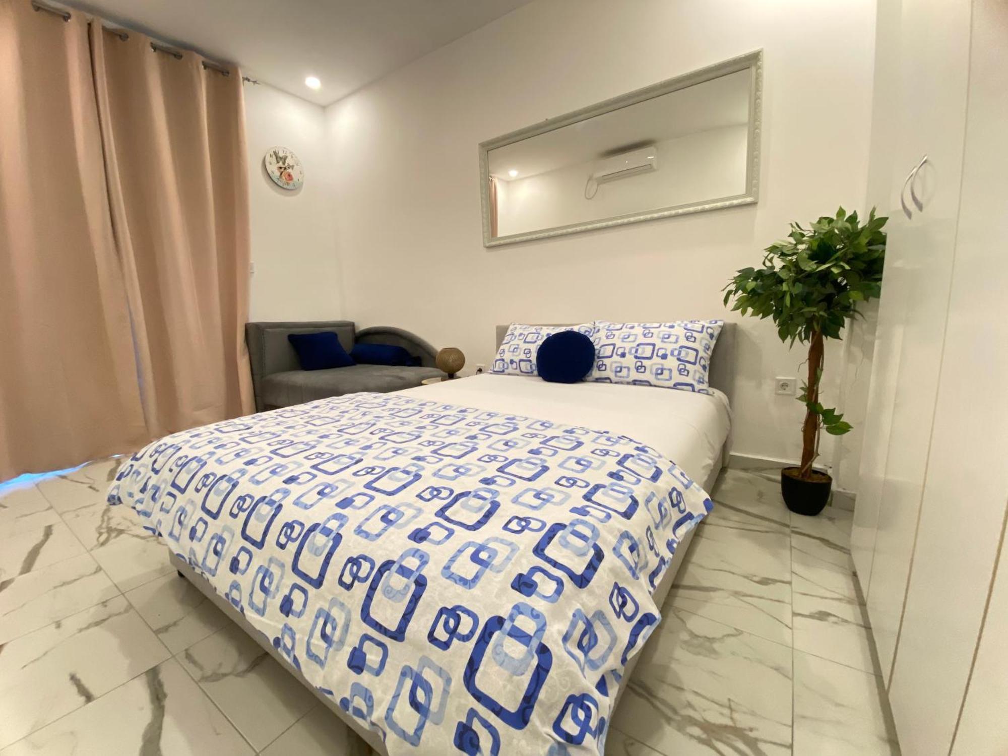 Banicevic Apartmani Thenovici Ngoại thất bức ảnh